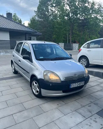 podkarpackie Toyota Yaris cena 4674 przebieg: 254000, rok produkcji 2000 z Karpacz